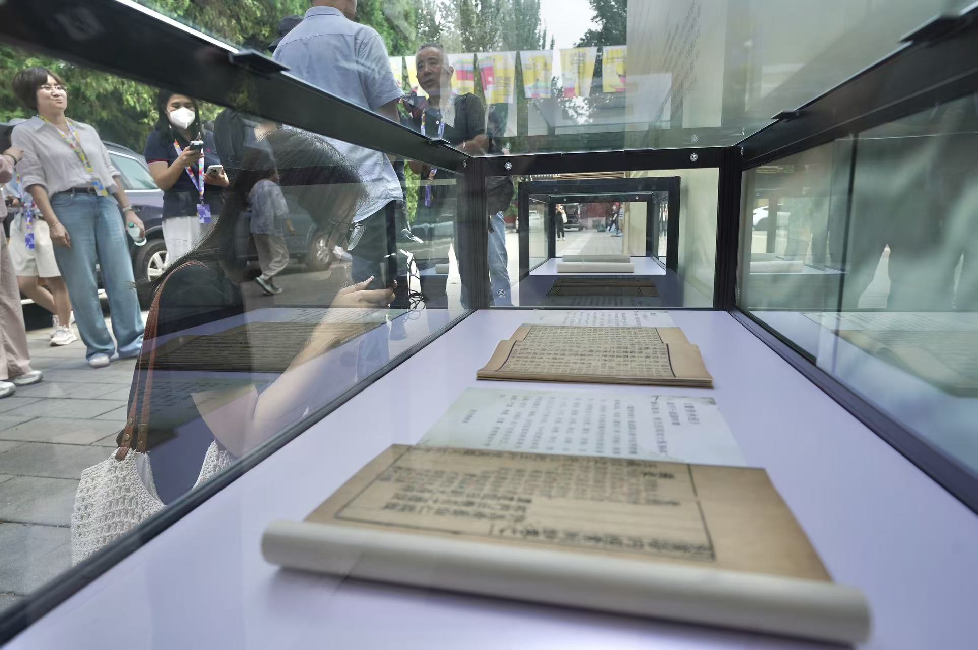 北京书市精品展销_2025年北京图书订货会 成交量历年最低_北京书市获奖图书推荐