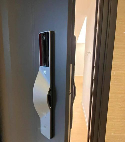 指纹锁选购_指纹锁缺点_银行联动门价格